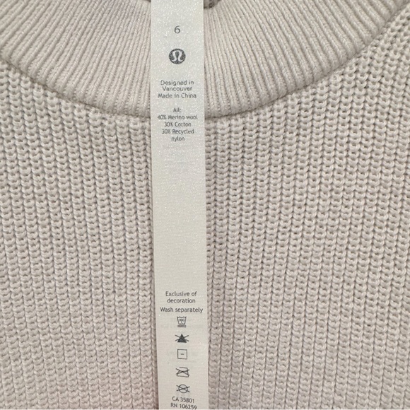 Lululemon Merino Wool-Blend Ribbed Crewneck Sweater Size 6 - Picture 6 of 8